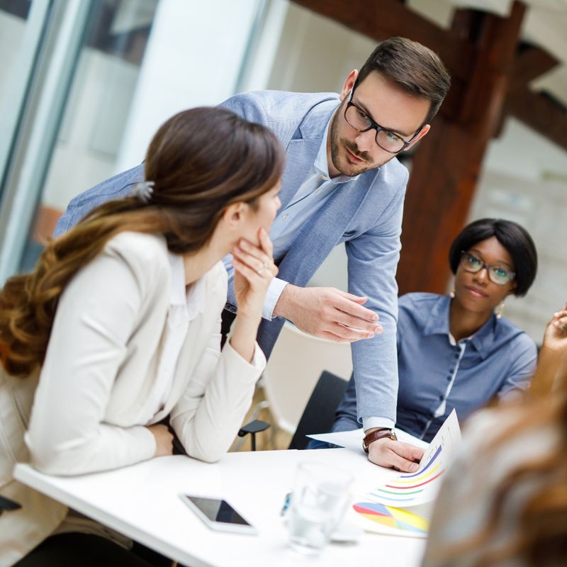 Ruta de formarcion Liderazgo de Equipos, Construcción y Alto Desempeño  Presencial